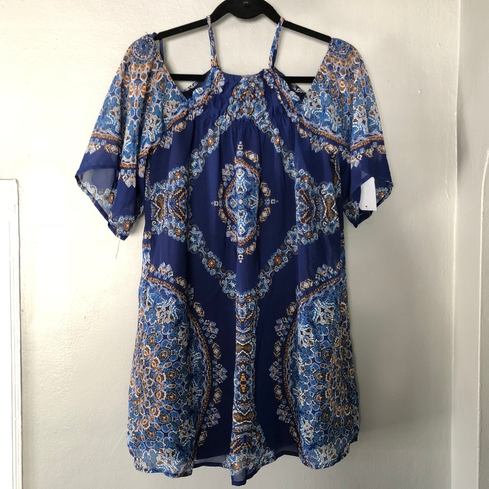 City Studios Juniors' Printed Cold-Shoulder Halter